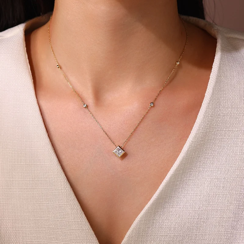 Women’s birthstone gemstone necklaces-Diamond by the Yard Necklace with Bezel Set Princess Diamond Pendant