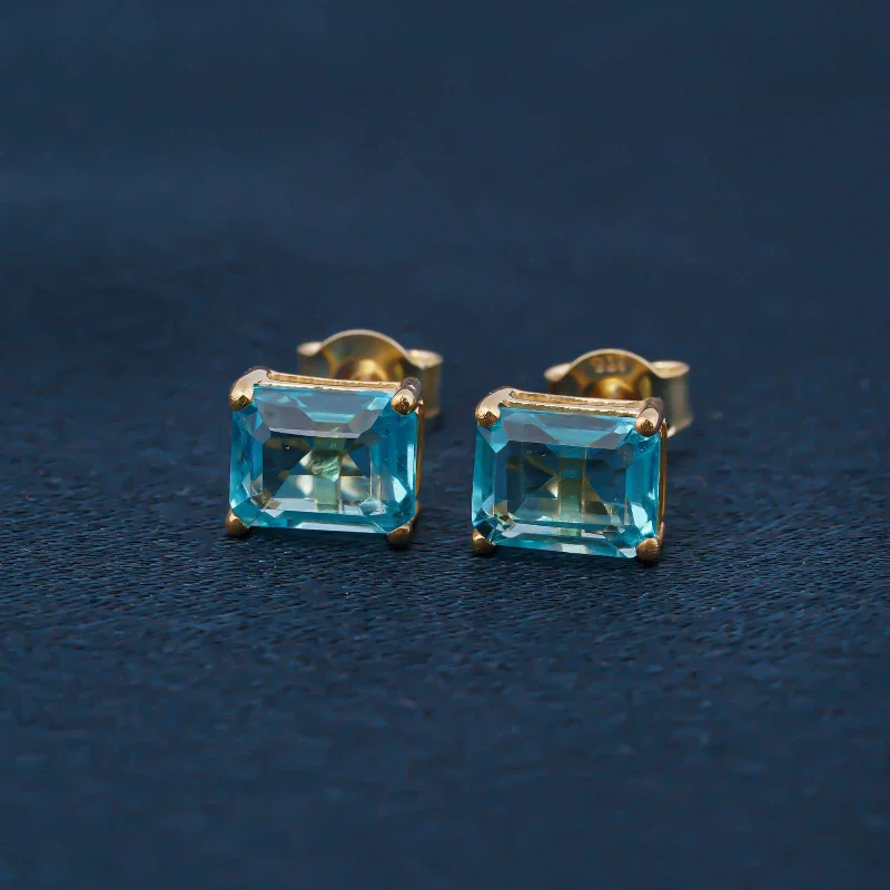 Women’s designer earrings-Golden Aqua Solitaire Stud Earrings