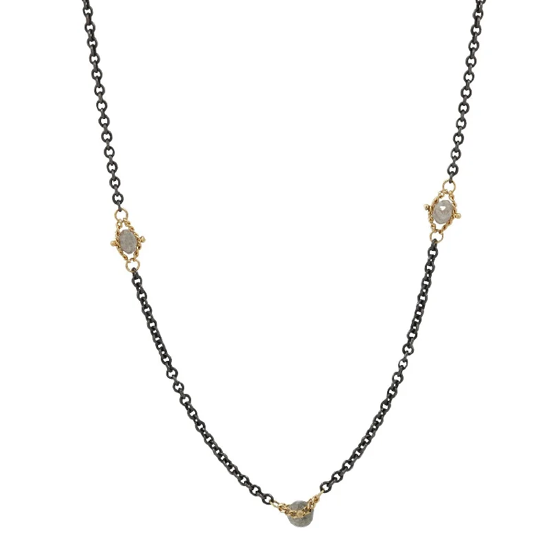 Women’s elegant silver necklaces-Gray Diamond Textile Station Necklace