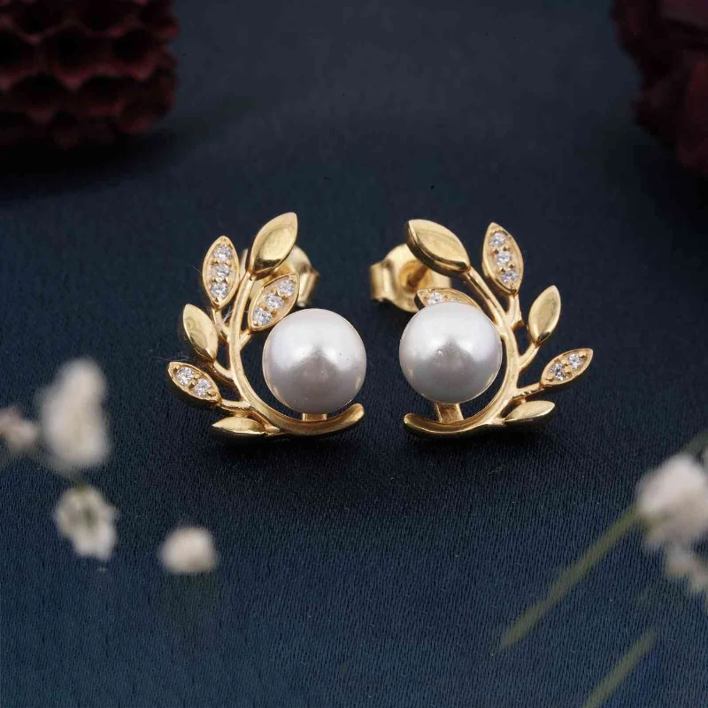 Women’s vintage gold earrings-Golden Pearl Leaf Stud Earrings