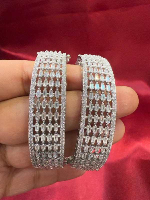 Women’s vintage bangles-Beautiful White Color Design American Diamond Bangle Set