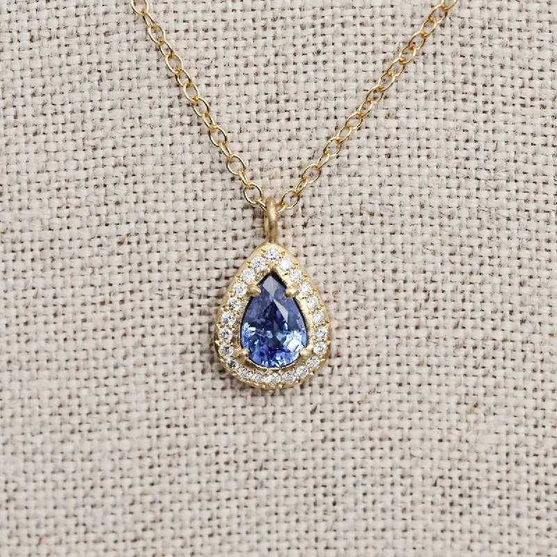 Women’s minimalist necklaces-0.77ct Blue Sapphire necklace