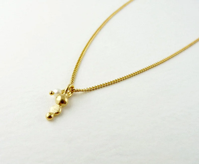 Women’s minimalistic gold necklaces-Leilah Granulation Delicate necklace