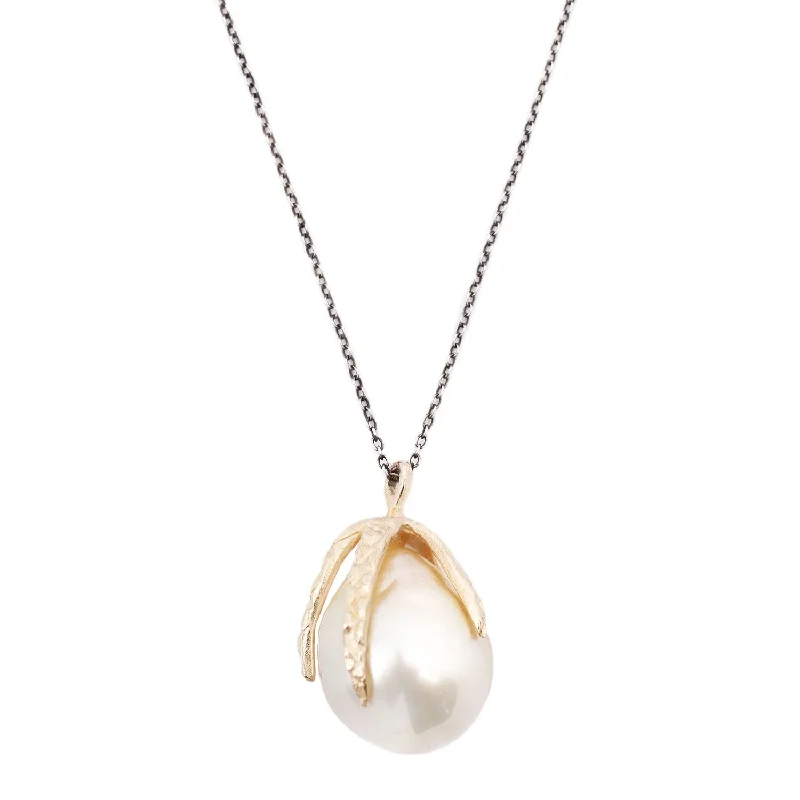 Women’s heart-shaped necklaces-White South Sea Pearl Necklace