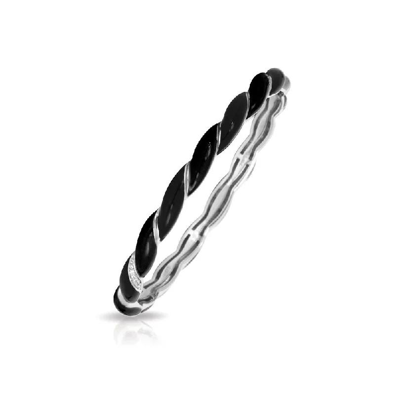 Women’s cuff bracelets-Twist Grande Bangle