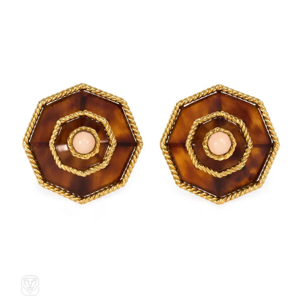 Women’s moon and star earrings-Gold, tortoise shell, and coral earrings, Boucheron.