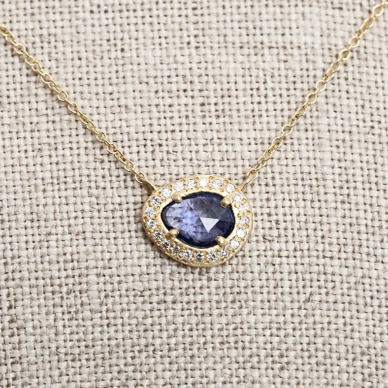 Women’s matching necklace and earrings-0.66ct Blue Sapphire necklace