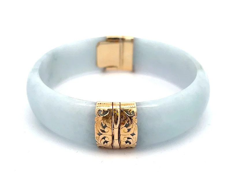 Women’s trendy bangles-Mings Hawaii Wide Pale Green Jade Hinged Bangle in 14K Yellow Gold