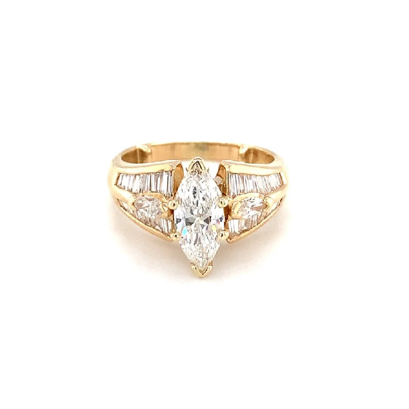 Women’s oval engagement rings-18k Yellow Gold 2.92cttw Diamond Ring