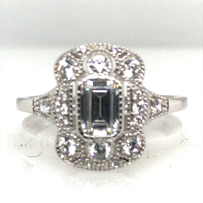 Women’s vintage-inspired engagement rings-Simulated Diamond Vintage Style Ring