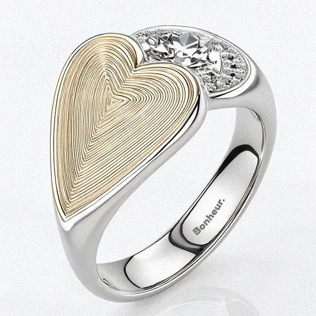 Women’s vintage wedding rings-Simone Big Heart Ring